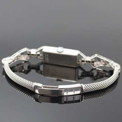 26961872b - Art Deco Damenarmbanduhr in Platin mit Diamanten, Schweiz um 1920, Handaufzug, ...
