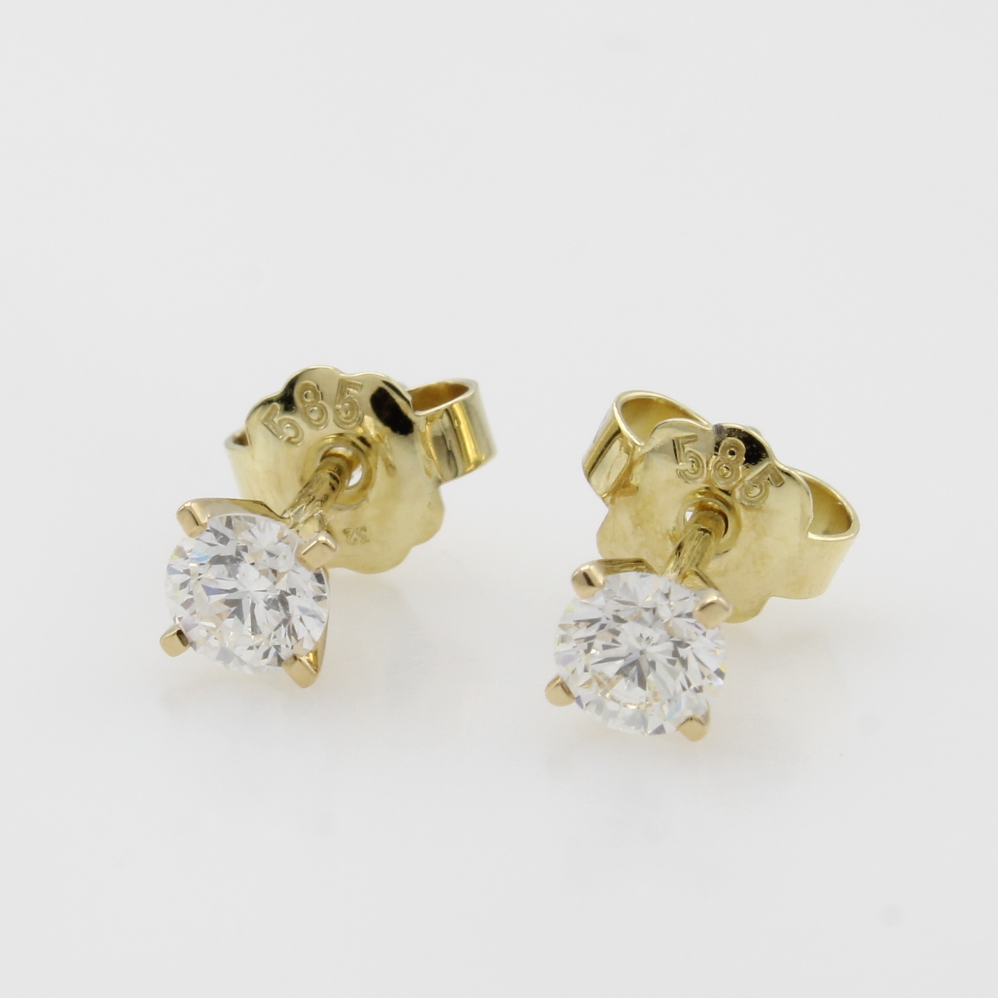Image 26961910 - Paar Ohrstecker mit Brillanten, GG 585/000, 2 Brill. in Krappenfassungen zus. ca. 0.60 ...