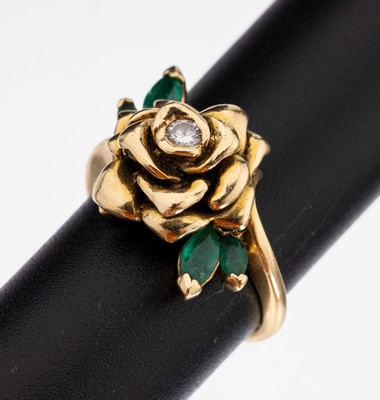 Image 26961930 - 14 kt Gold Brillant-Smaragd-Ring, GG 585/000, Ringkopf in Form einer vollplastischen ...