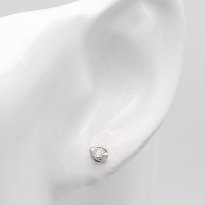 26961935a - Paar Ohrstecker mit Brillanten, WG 585/000, 2 Brill. zus. ca. 0.23 ct Weiß/si ...