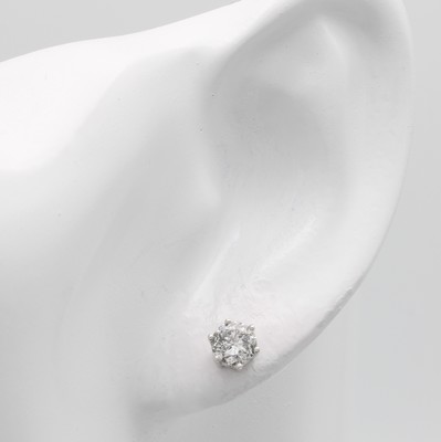 26961958a - Paar Ohrstecker mit Brillanten, WG 585/000, 2 Brill. in 6er Krappenfassungen zus. ca. ...