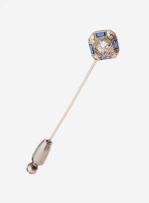 Image 26962434 - 18 und 14 kt Gold Art Deco Diamant-Saphir- Anstecknadel, um 1920, Kopf in WG 750/000, ...