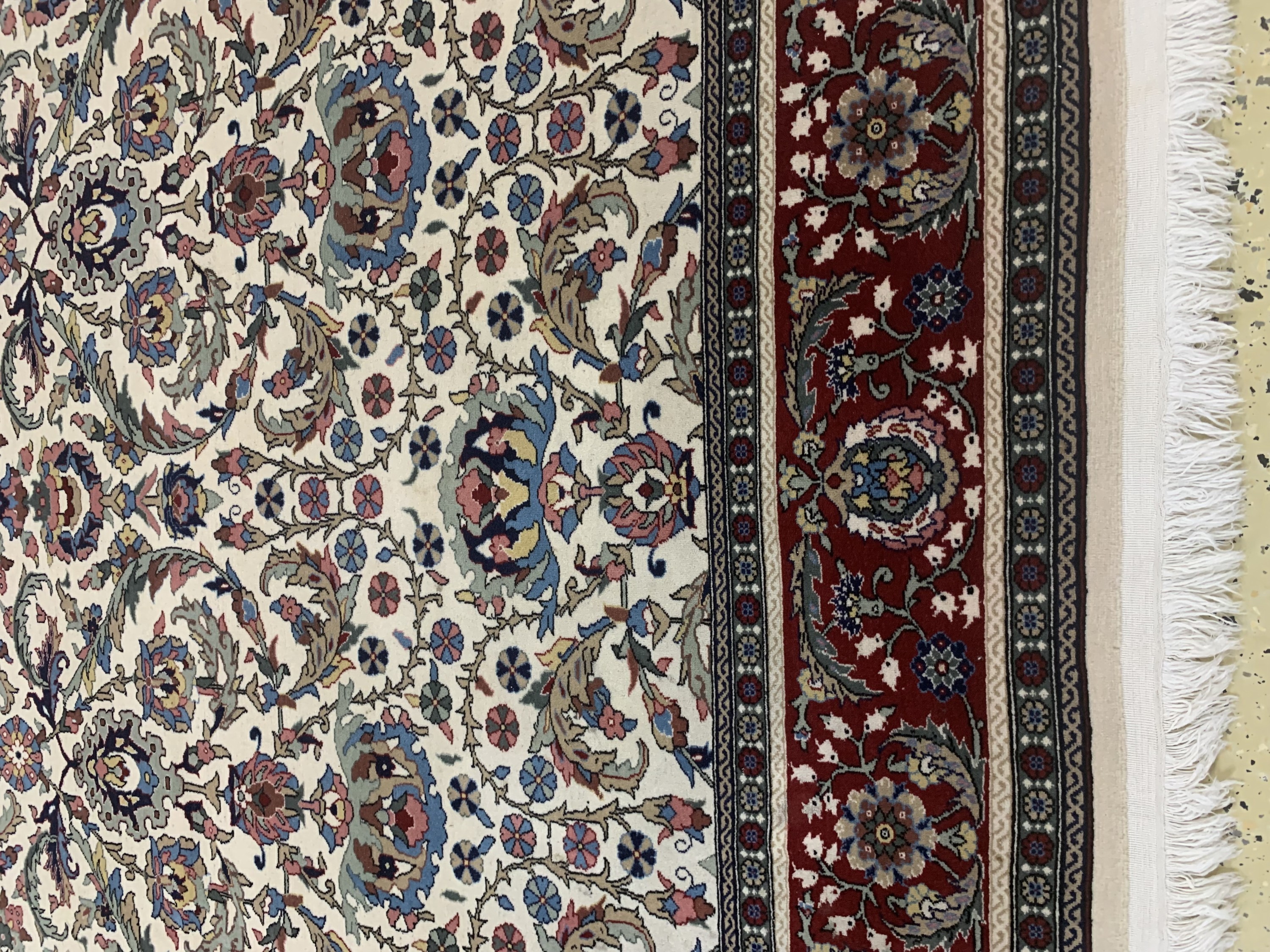 Detail b: Hereke fein signiert, Türkei, Mitte 20.Jhd,Wolle auf Baumwolle, ca. 300 x 200 cm, EHZ: 2