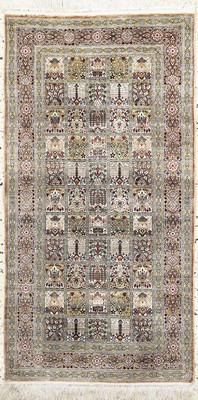 Image Ghom Seide fein, China, Ende 20.Jhd, reine Naturseide, ca. 124 x 65 cm, ca. 1,0 Mio. ...