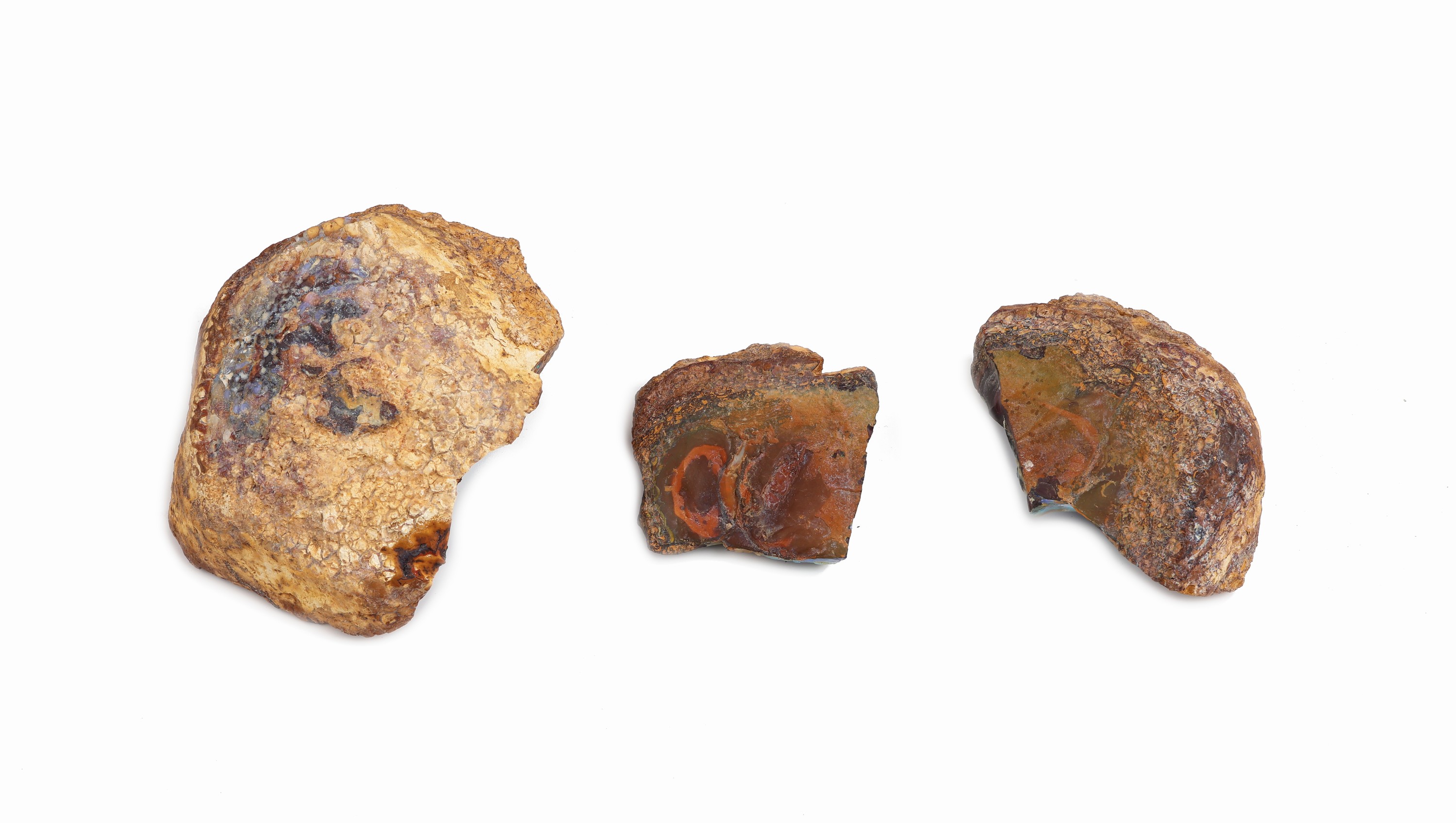 Detail a: Lot 3 lose Opale mit Muttergestein, ca. 640 g,ausgefallen, selten im Angebot