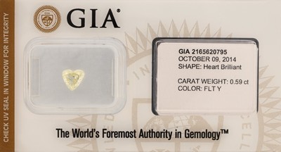 Image Loose diamond, bevelled heart , 0.59 ct, Natural Fancy Light Yellow, 5.70 x 5.89 x ...