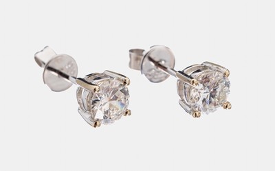 Image 26963888 - Paar 14 kt Gold Brillant-Ohrstecker, WG 585/000, 2 Brillanten zus. ca. 0.85 ct ...