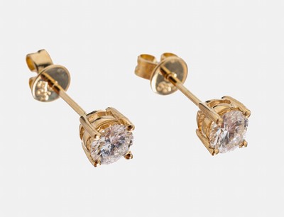 Image 26963893 - Paar 14 kt Gold Brillant-Ohrstecker, GG 585/000, 2 Brillanten zus. ca. 0.63 ct ...