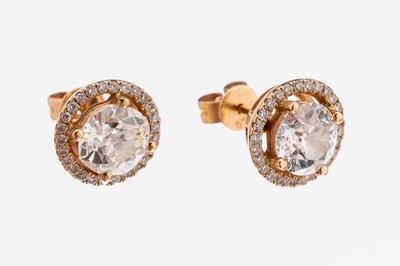 Image Paar 18 kt Gold Diamant-Ohrstecker, GG 750/000, 2 Altschliffdiamanten zus. ca. 2.50 ct ...