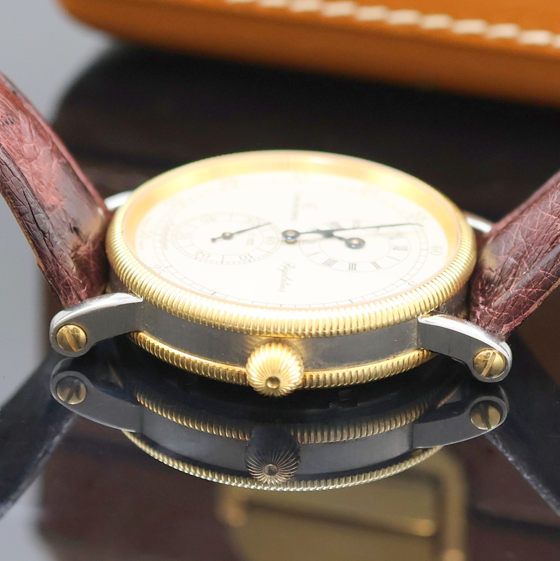 Detail c: CHRONOSWISS Herrenarmbanduhr Regulateur, Automatik, Schweiz um 2000, beids. vergl. Geh. in Edelstahl/Gold kombiniert inkl. orig. Lederband m. orig. ...
