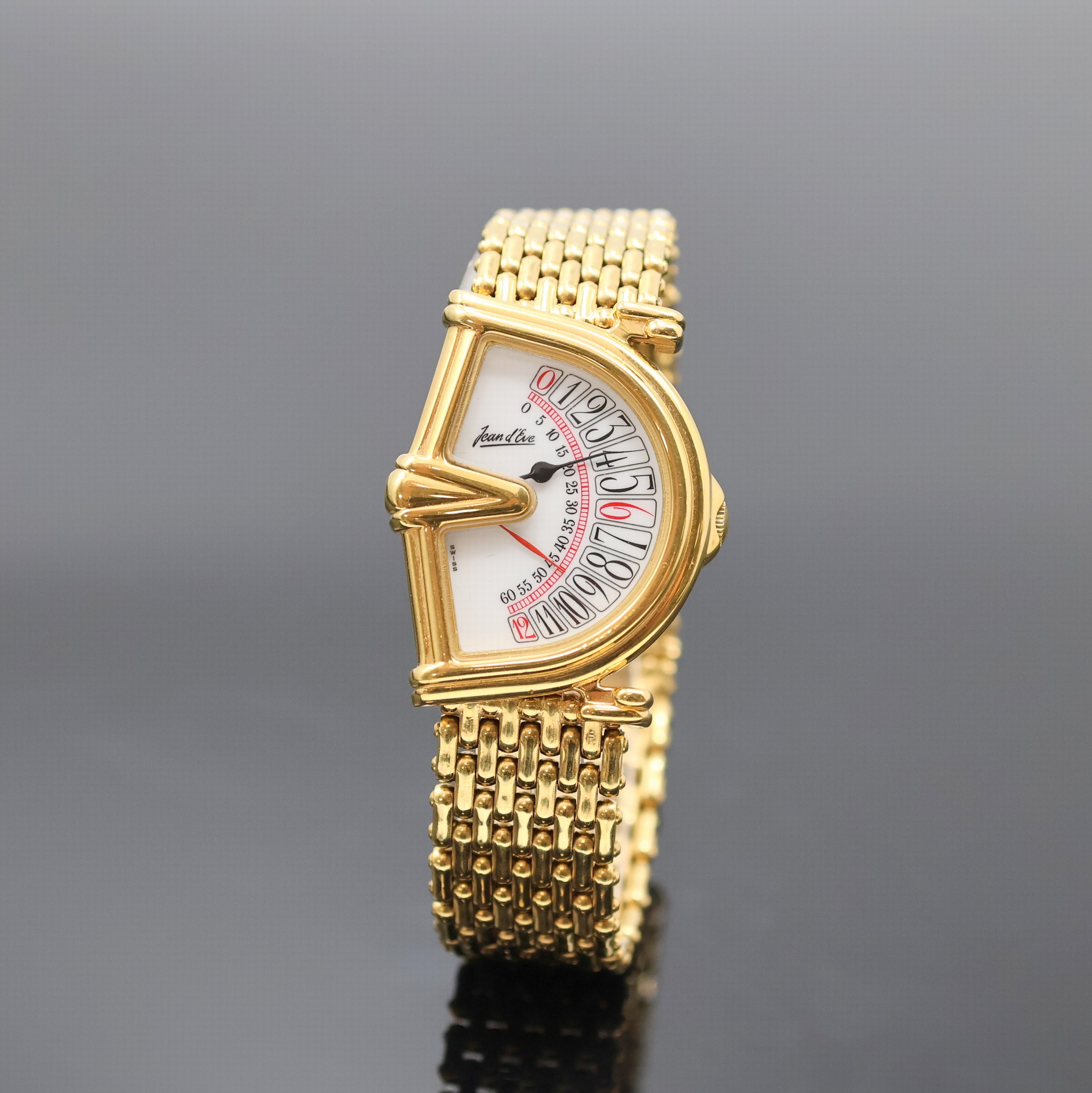 Jean d´Eve Armbanduhr Serie Sectora, Schweiz um 1990, verg. Geh. inkl. Gliederband, quarz, Boden aufgedr., weißes Zifferbl. m. Sektorförmiger Anz. ...