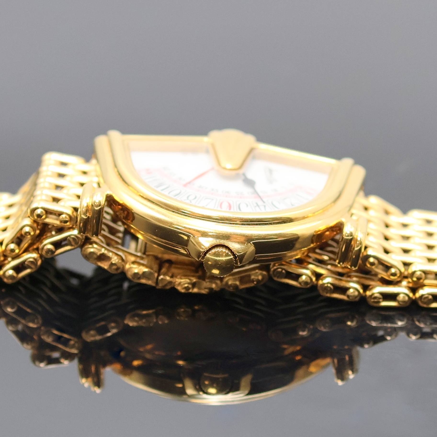 Detail c: Jean d´Eve Armbanduhr Serie Sectora, Schweiz um 1990, verg. Geh. inkl. Gliederband, quarz, Boden aufgedr., weißes Zifferbl. m. Sektorförmiger Anz. ...