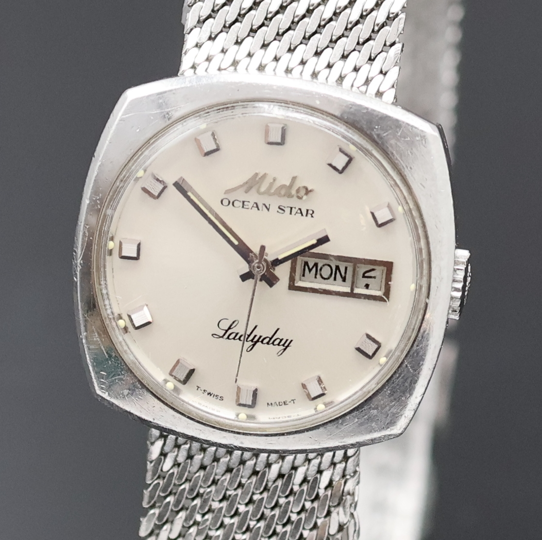 Detail a: MIDO Damenarmbanduhr Ocean Star Ladyday Referenz 7119, Automatik, Schweiz 1970er Jahre, Monocogue-Geh. inkl. Milanaiseband (l. def.), silb. Zifferbl. ...