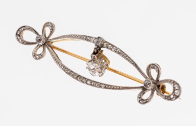 Image 26964065 - 14 kt Gold Jugendstil Diamant-Brosche, um 1900, GG 585/000 und Platin, mittiger bewegl. ...