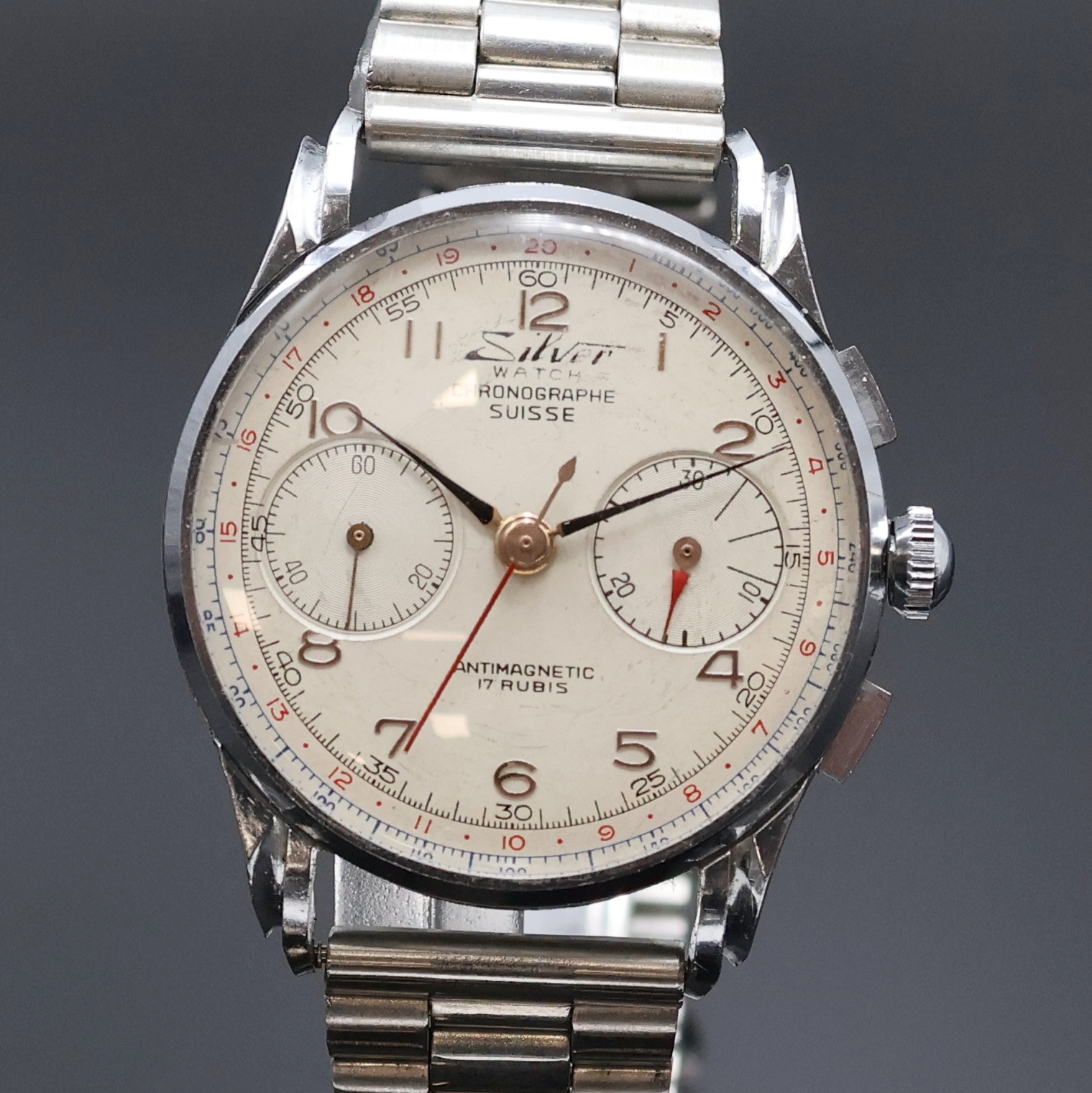 Detail a: SILVER WATCH / CHRONOGRAPHE SUISSE Armbandchronograph, Handaufzug, Schweiz um 1950, verchr. Geh., Edelstahlboden und Glasrand aufgedr., neutr. ...
