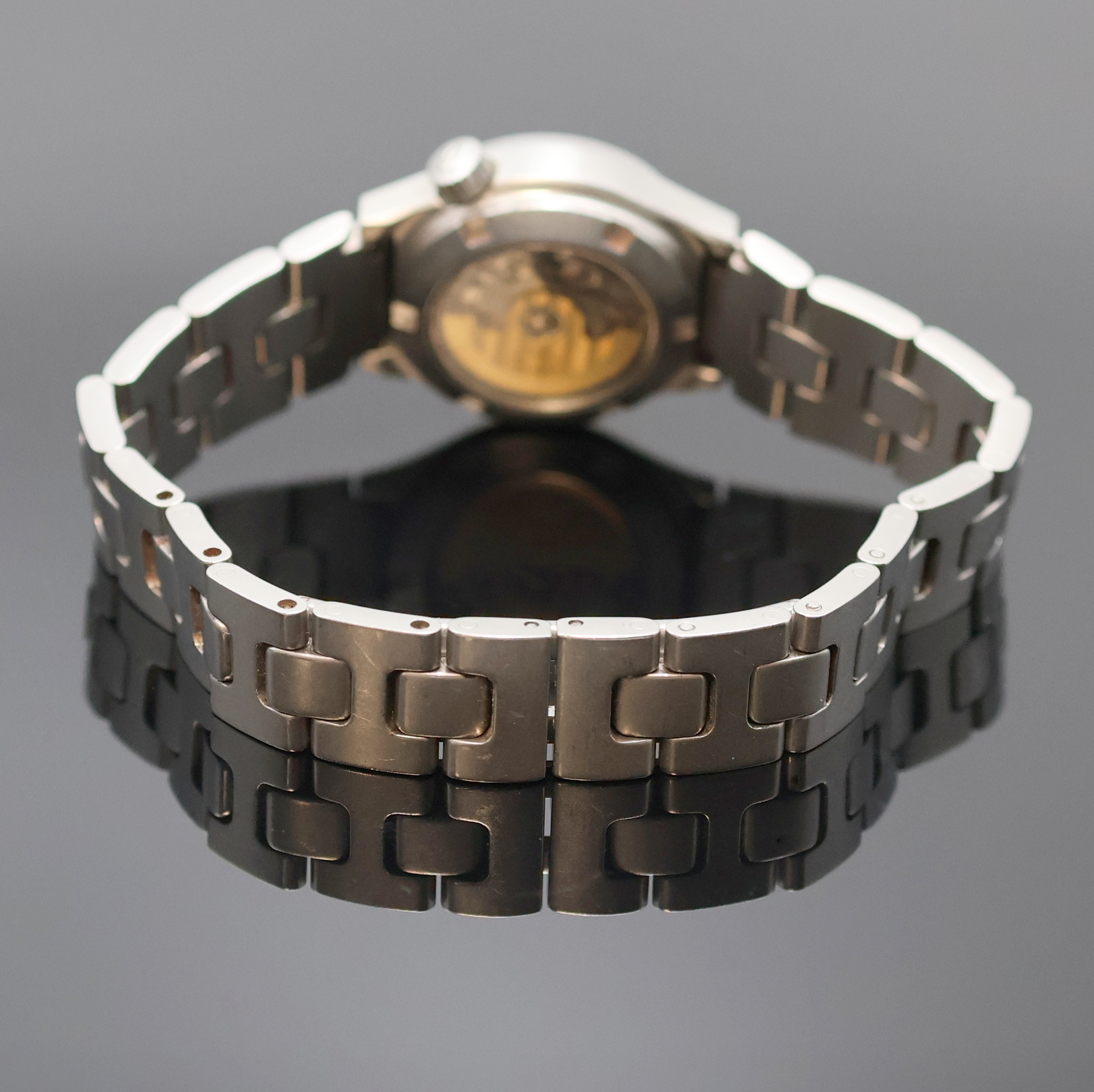 Detail b: SINN Damenarmbanduhr Referenz 344, Automatik, Schweiz / Deutschland um 2000, Edelstahlgeh. inkl. Gliederband m. dopp. Faltschl., Boden und Krone ...