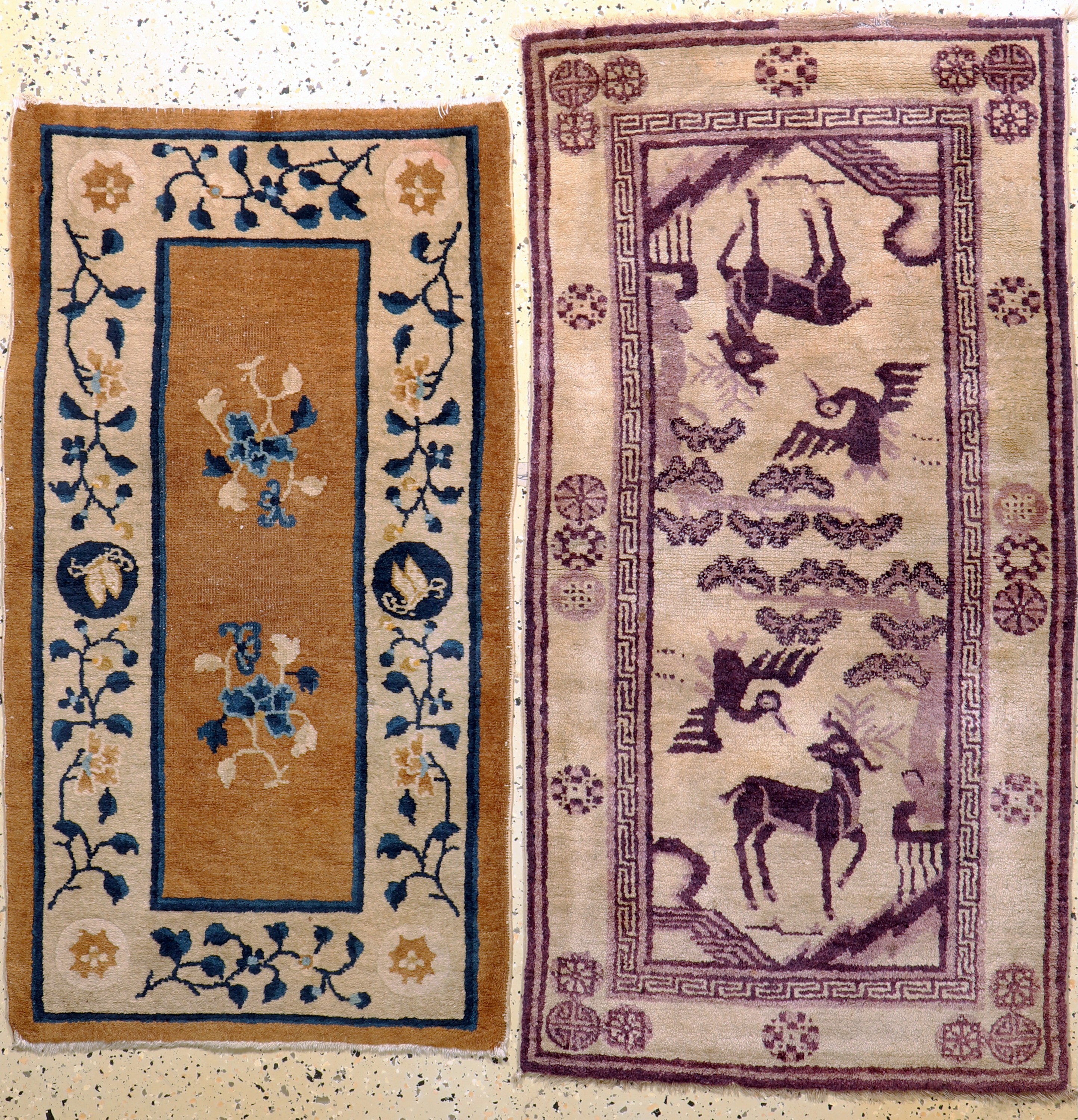 2 Lots Peking & Pao Tow, China, um 1900, Wolle auf Baumwolle, ca. 135 x 70 cm, EHZ: 2 &3
