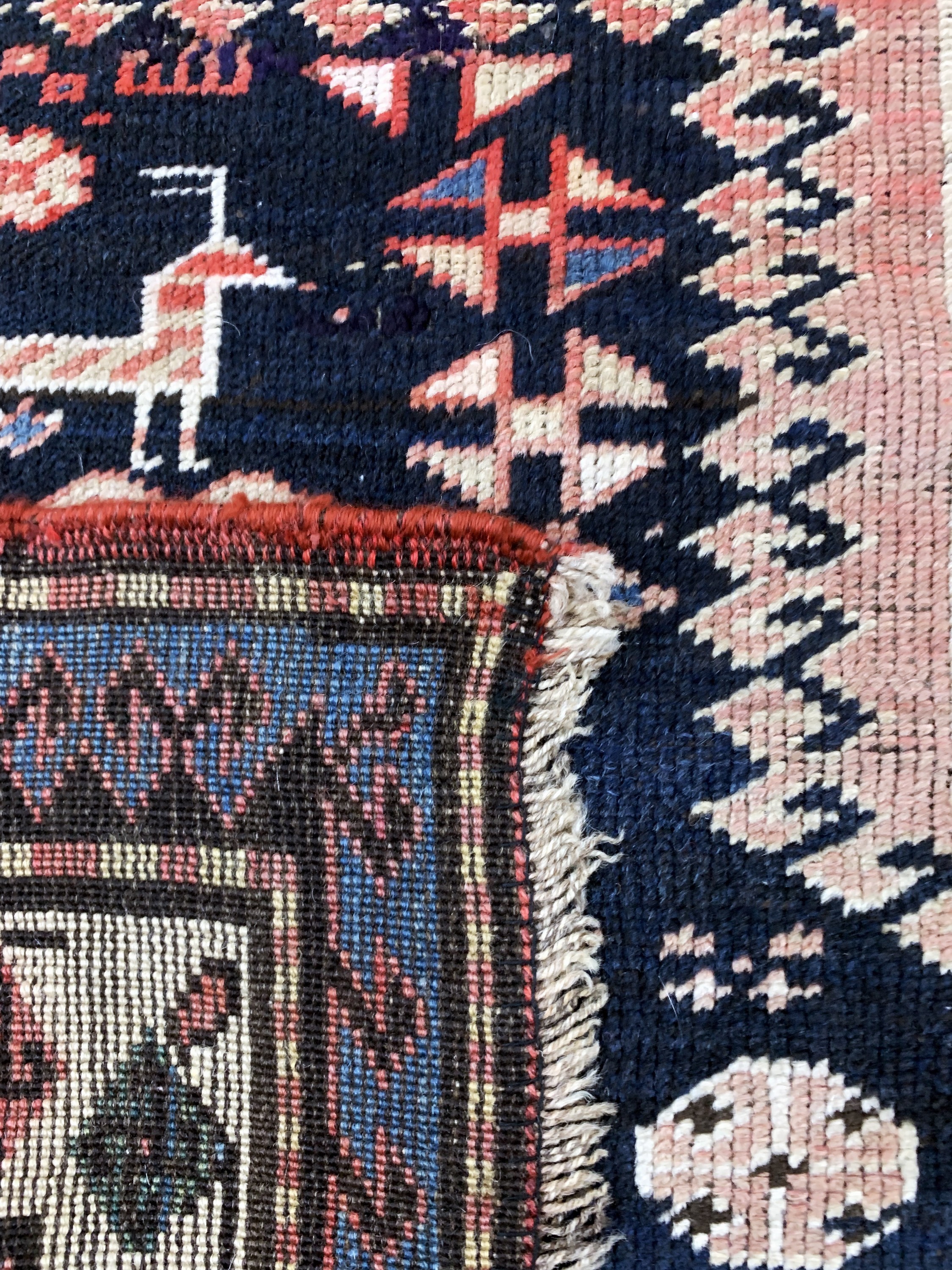 Detail h: "Sewan"Kazak antik, Kaukasus, datiert 1323(1903), Wolle auf Wolle, ca. 200 x 165 cm,EHZ: 2-3(geflickte Stellen).