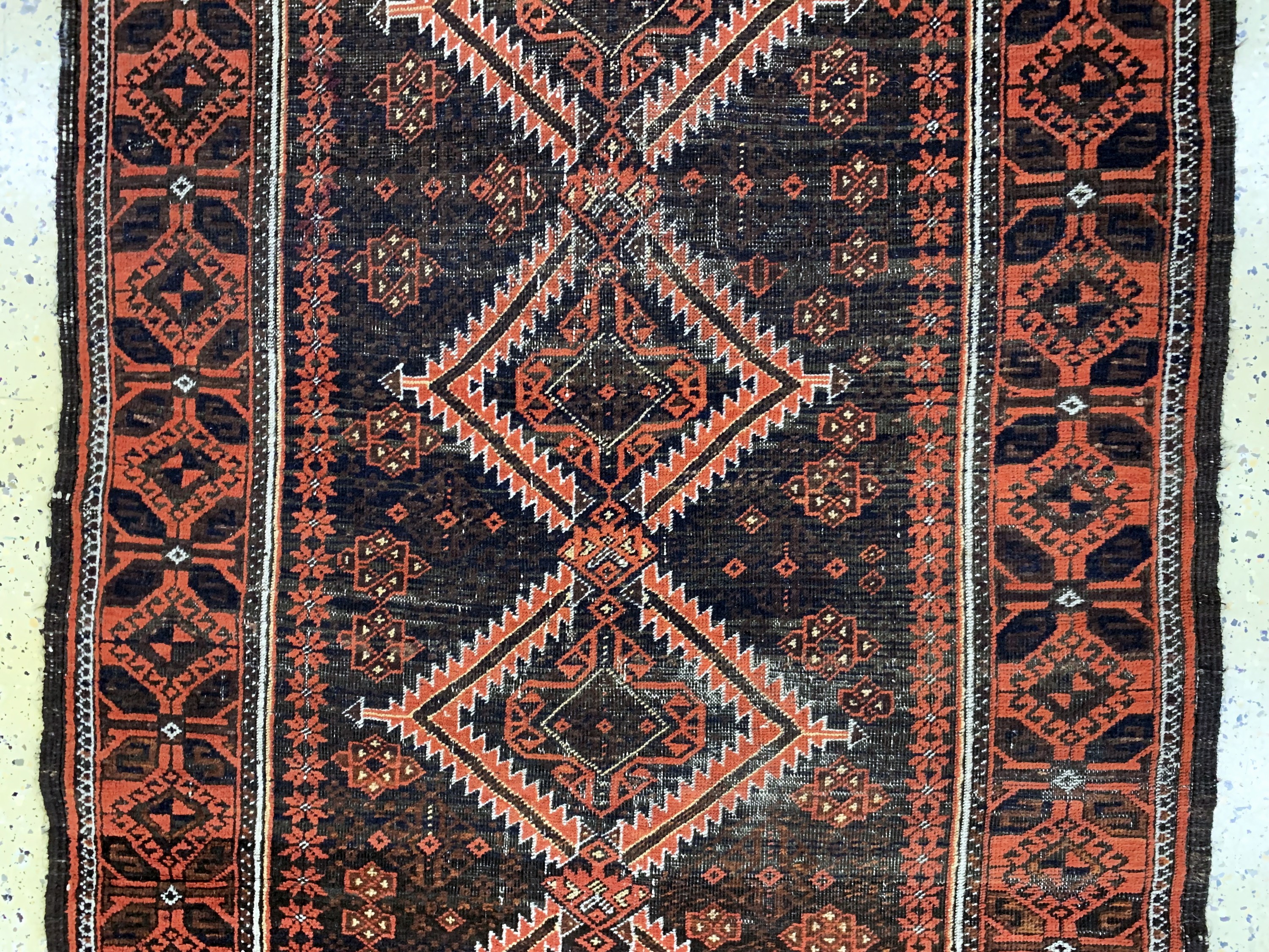 Detail b: Belutsch antik, Persien, um 1900, Wolle aufWolle, ca. 185 x 102 cm, EHZ: 3