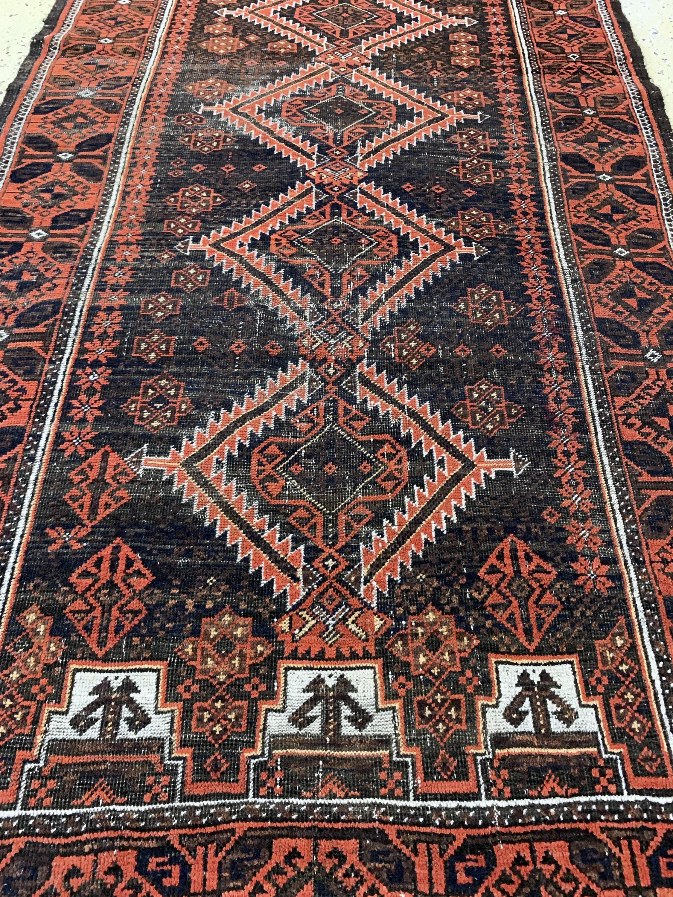Detail d: Belutsch antik, Persien, um 1900, Wolle aufWolle, ca. 185 x 102 cm, EHZ: 3