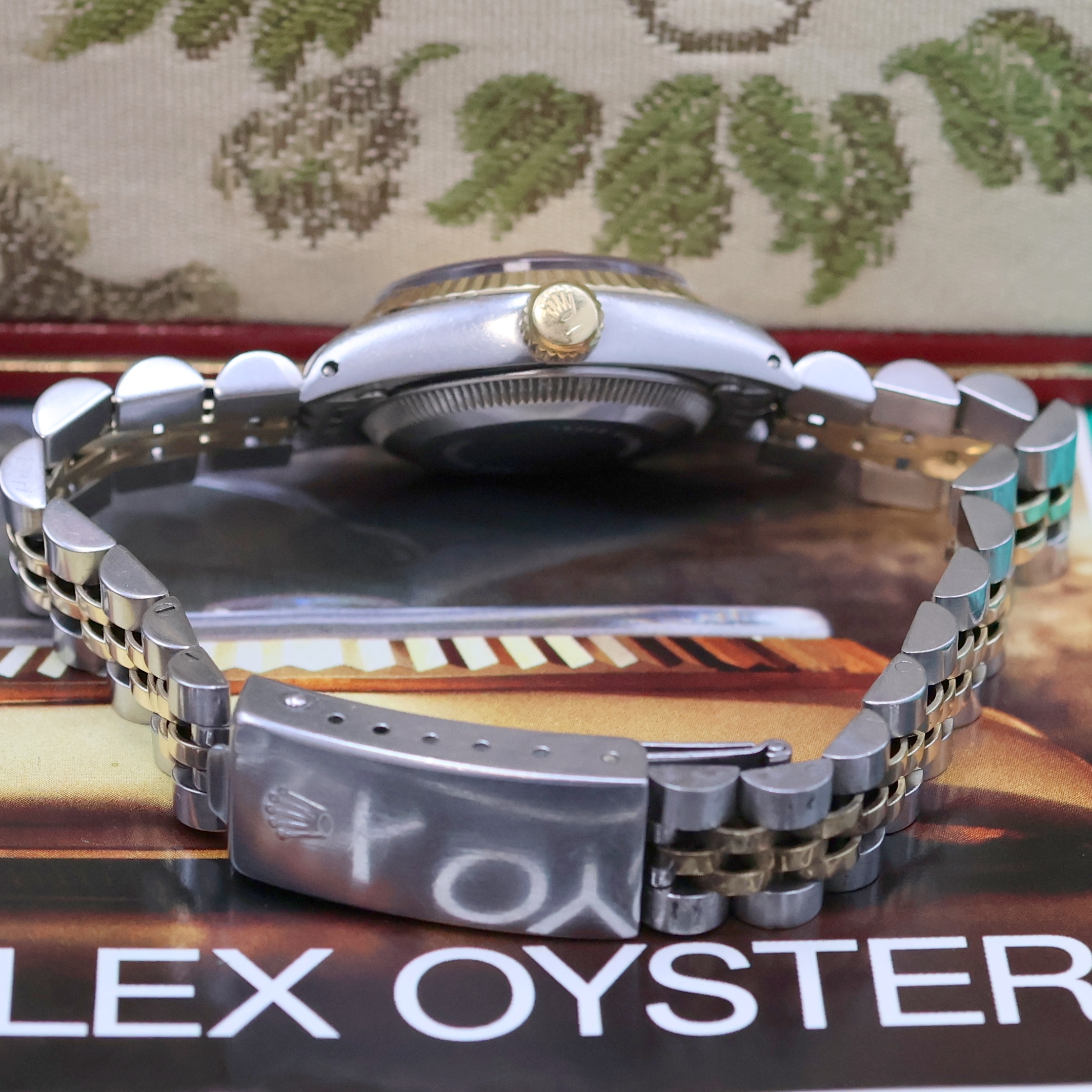 Detail b: ROLEX Damenarmbanduhr Oyster Perpetual Date Referenz 6917, Automatik, Schweiz um 1980, Boden und Krone verschr., ab Herst. wasserd., Jubileeband m. ...