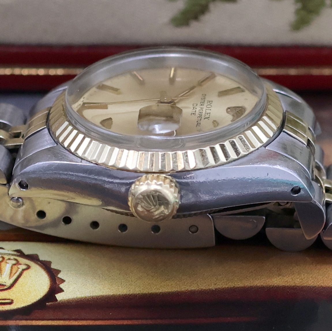 Detail c: ROLEX Damenarmbanduhr Oyster Perpetual Date Referenz 6917, Automatik, Schweiz um 1980, Boden und Krone verschr., ab Herst. wasserd., Jubileeband m. ...