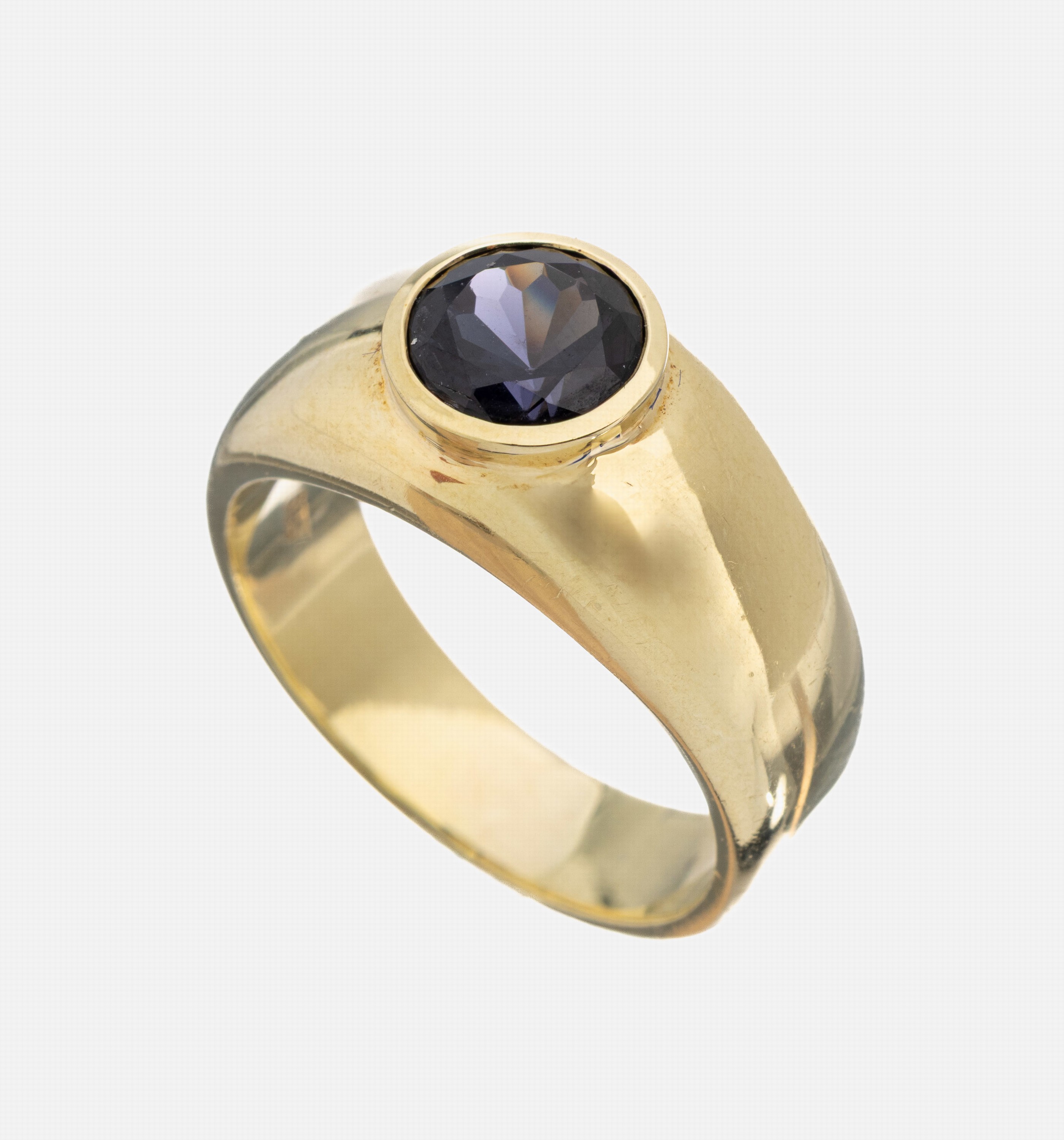 14 kt Gold Farbstein-Ring, WG 585/000, schwere qualitätvolle Verarbeitung, rundfacett. synth. Saphir, RW 61, ca. 14.8 g