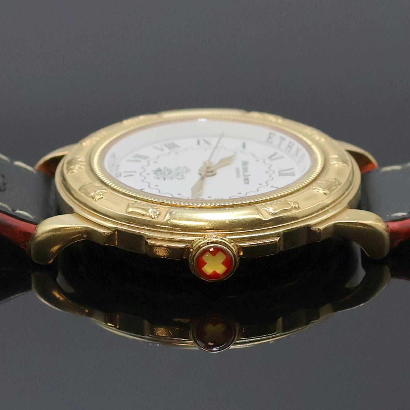 Detail c: MICHEL JORDI auf 9999 Stück limitierte Armbanduhr, Automatik, Schweiz um 1991, verg. Geh. inkl. orig. Lederband (zu ern.) m. orig. Dornschl., beids. ...