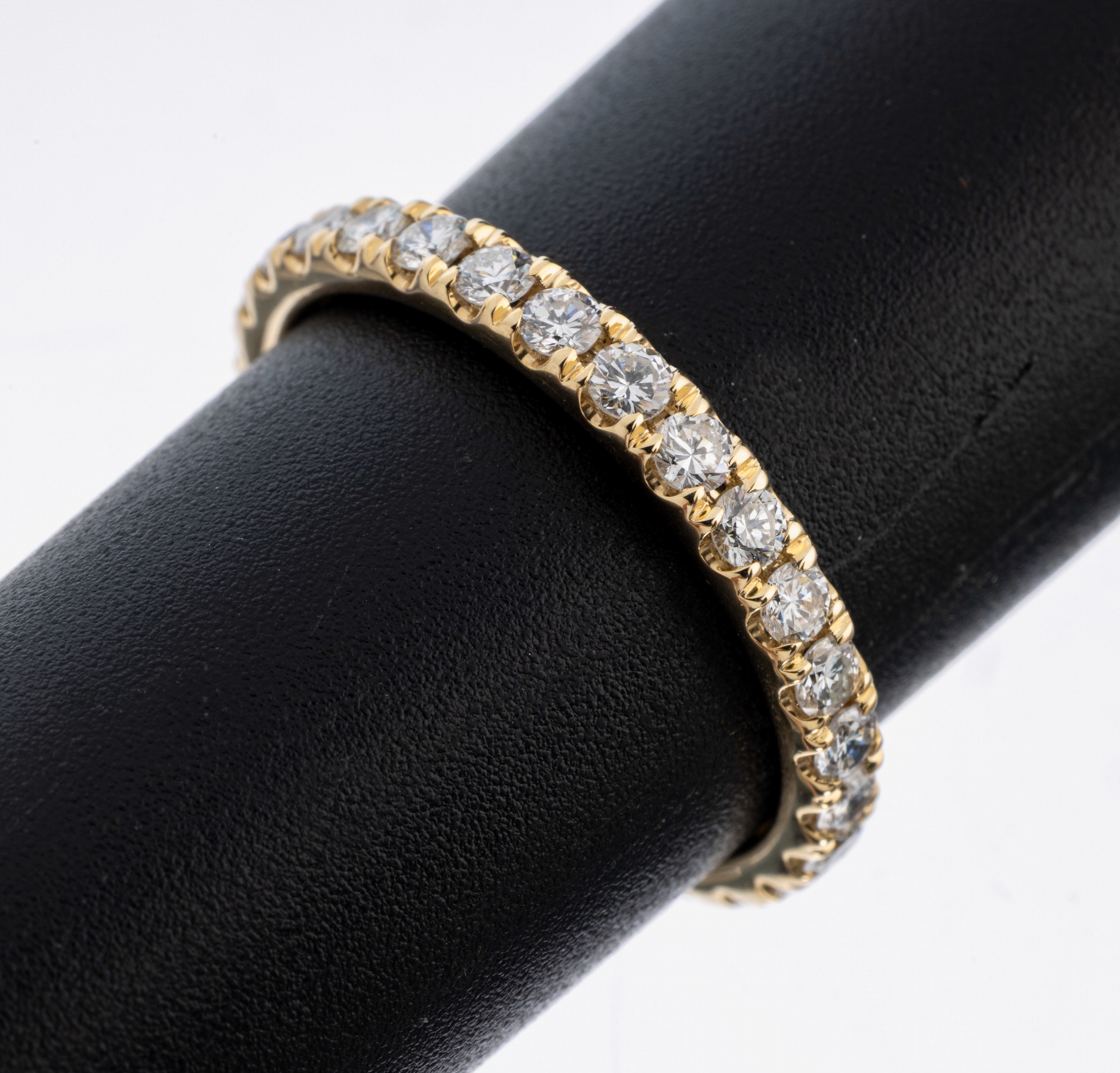 14 kt Gold Brillant-Memoryring, GG 585/000,Brillanten zus. ca. 1.10 ct Weiß-l.get.Weiß/ vs-si, RW 56, ca. 2.3 g