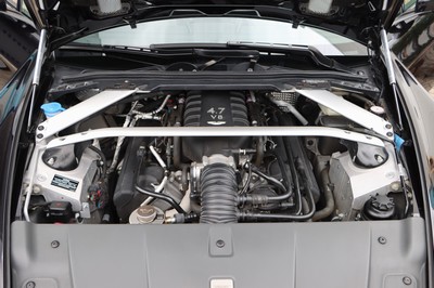 26964200n - Aston Martin V8 Vantage S Roadster, Fahrgestellnummer: SCFEKBEL1FGD19555, EZ 04/2015, 2. ...