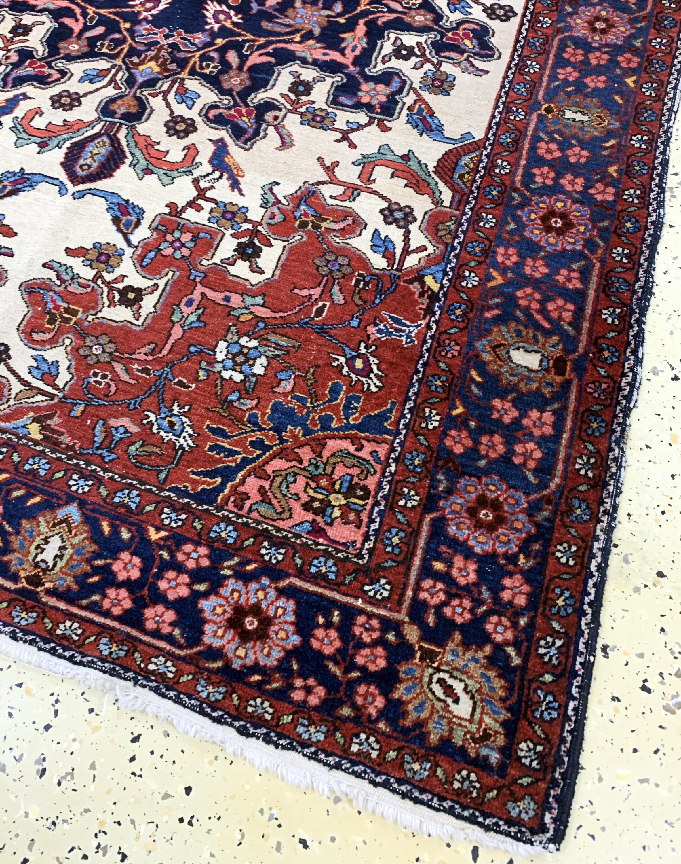 Detail a: Tafresch alt, Persien, Anfang 20.Jhd, Wolleauf Baumwolle, ca. 198 x 128 cm, EHZ: 3