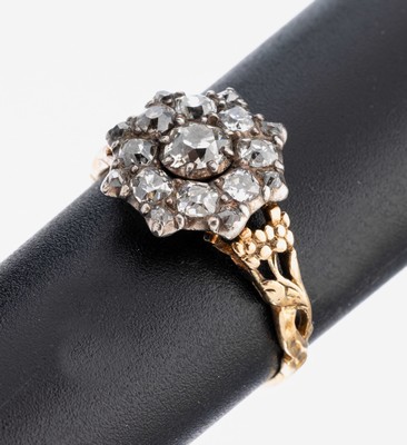 Image 26964356 - 14 kt Gold Diamant-Ring, um 1790-1820, GG 585/000, und Silber, Blütenförmiger ...