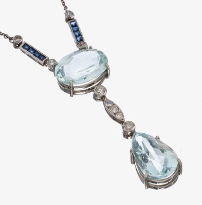 Image 26964359 - 18 kt Gold Art Deco Farbstein-Diamant-Collier,um 1930, WG 750/000, oval- und tropfenf. ...