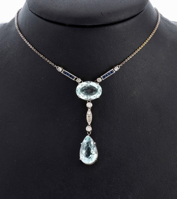 26964359a - 18 kt Gold Art Deco Farbstein-Diamant-Collier,um 1930, WG 750/000, oval- und tropfenf. ...