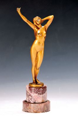 Image 26964398 - Robert Rudolf, 1884 - 1932, Bronzefigur "Das Erwachen", stehender Frauenakt ...