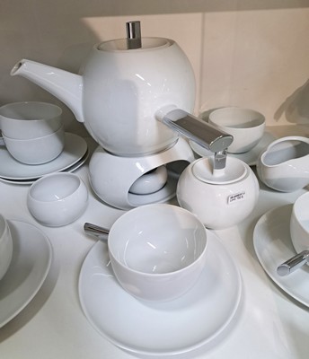 26964637b - Ausgefallenes Teeservice, Entwurf Lino Sabattini, Rosenthal, Studio Line, Porzellan, ...