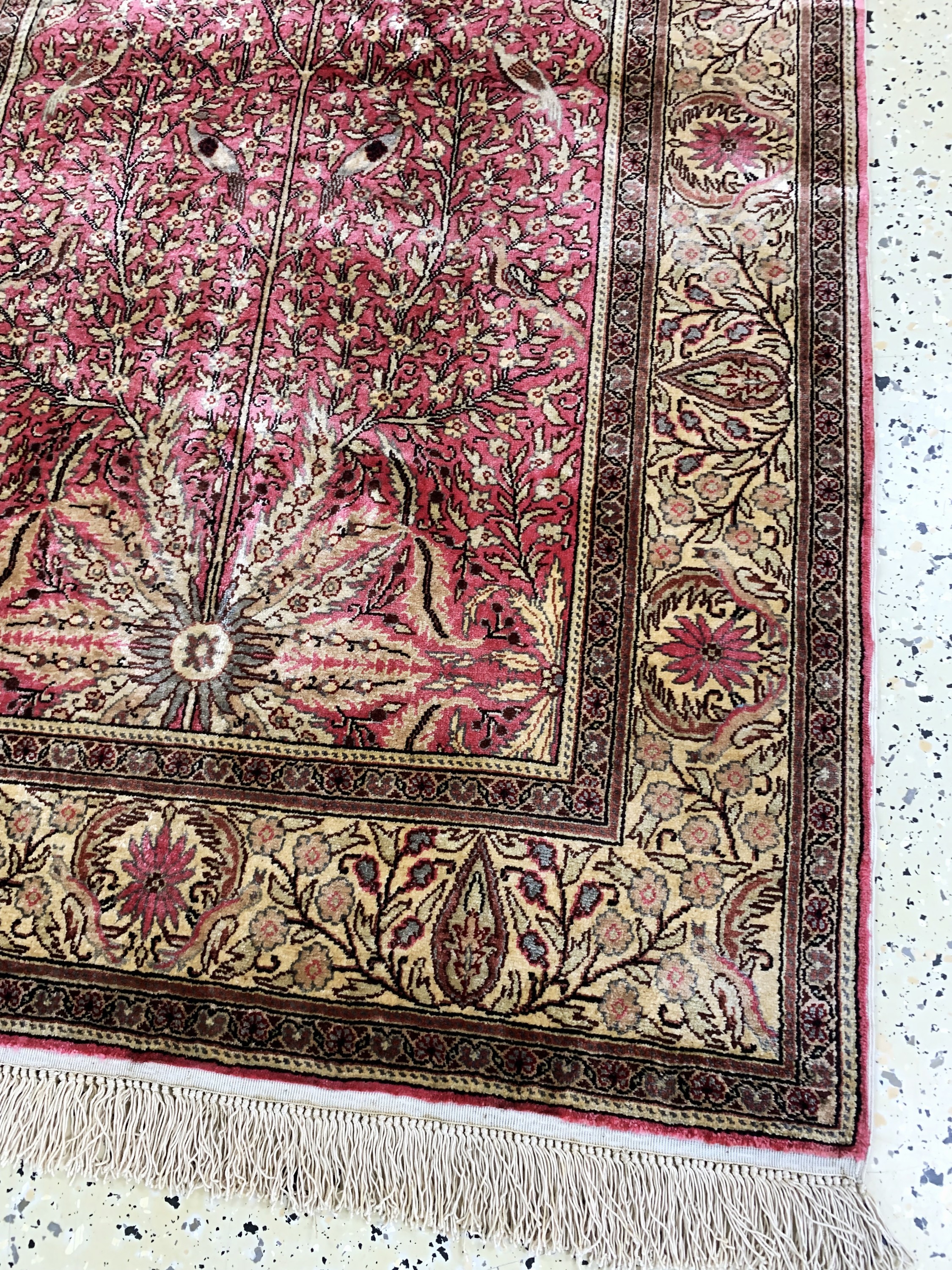 Detail b: Seiden Kayseri, Türkei, Mitte 20.Jhd, reineNaturseide, ca. 143 x 88 cm, EHZ: 2