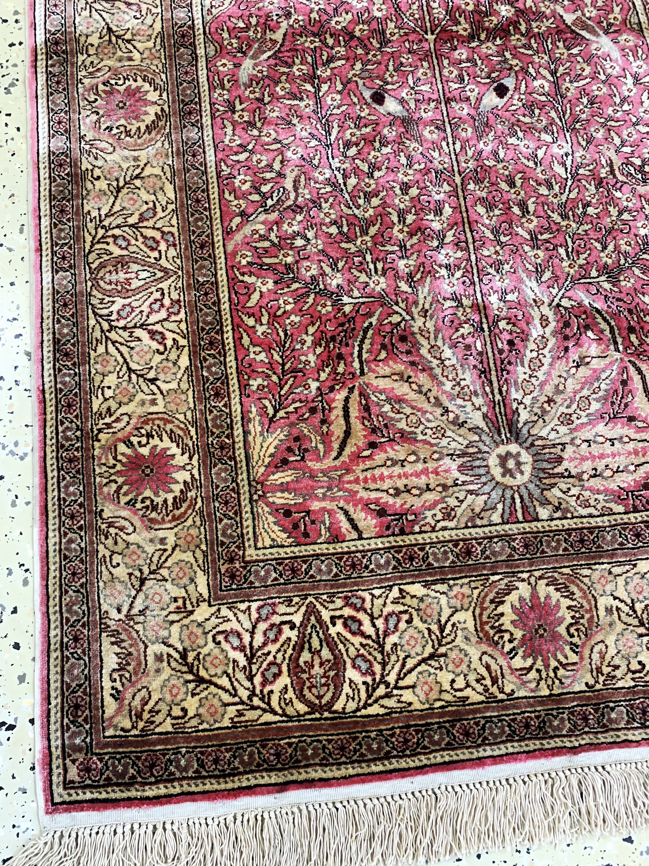 Detail c: Seiden Kayseri, Türkei, Mitte 20.Jhd, reineNaturseide, ca. 143 x 88 cm, EHZ: 2