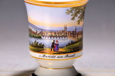 26964709a - Sammeltasse mit Ansicht von Basel, KPM Berlin, 1844-47, Porzellan, Goldstaffage, ...