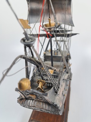 26964814h - Modellschiff, Italien, 20. Jh., 800er Silber, Modell des Dreimasters Peter Pan, ca. 580g ...