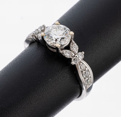 Image 26964837 - 18 kt Gold Brillant-Ring, WG 750/000, Brillant ca. 1.01 ct feines Weiß(G)/vvs2, ...