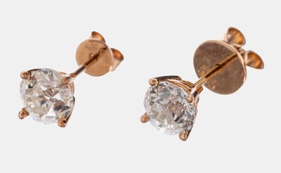 Image 26964863 - Paar 14 kt Gold Diamant-Ohrstecker, RG 585/000, 2 Altschliff-Diamanten zus. ca. 1.90 ct ...