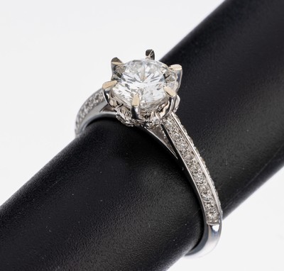 Image 26964876 - 18 kt Gold Brillant-Ring, WG 750/000, Brillant ca. 1.19 ct feines Weiß(G)/lr, ...