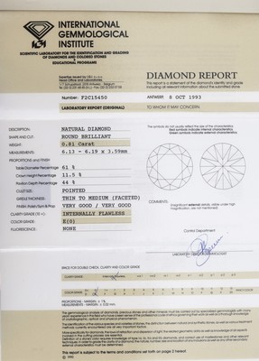 26965304a - Paar 18 kt Gold Brillant-Ohrstecker, WG 750/000, 2 Brillanten, 1 x 0.81 ct 1 x 0.77 ct, ...