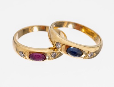 Image 26965665 - Set 2 18 kt Gold Farbstein-Brillant-Ringe, GG 750/000, 1 x mit kl. ovalem ...