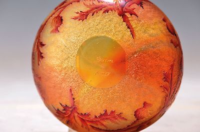 26965751a - Vierpassschale, Daum, Nancy, um 1900, farbloses Glas mit gelblichem, leicht ...