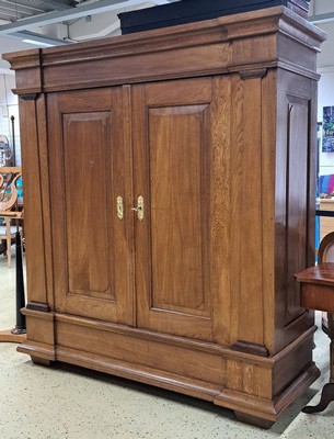 26966439a - Barockschrank, Hessen, um 1800, Eiche massiv, zweitürig auf Rahmen gearbeitet, Paar ...