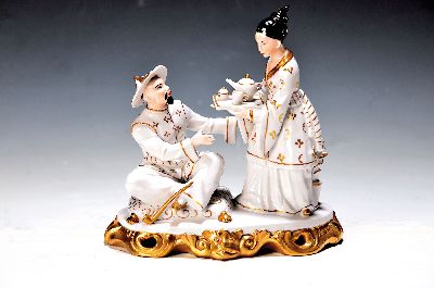 Image Figurengruppe, Sitzendorf, 20. Jh., , Teezeremonie, Chinoiserie, Goldstaffage, bemalt, ...