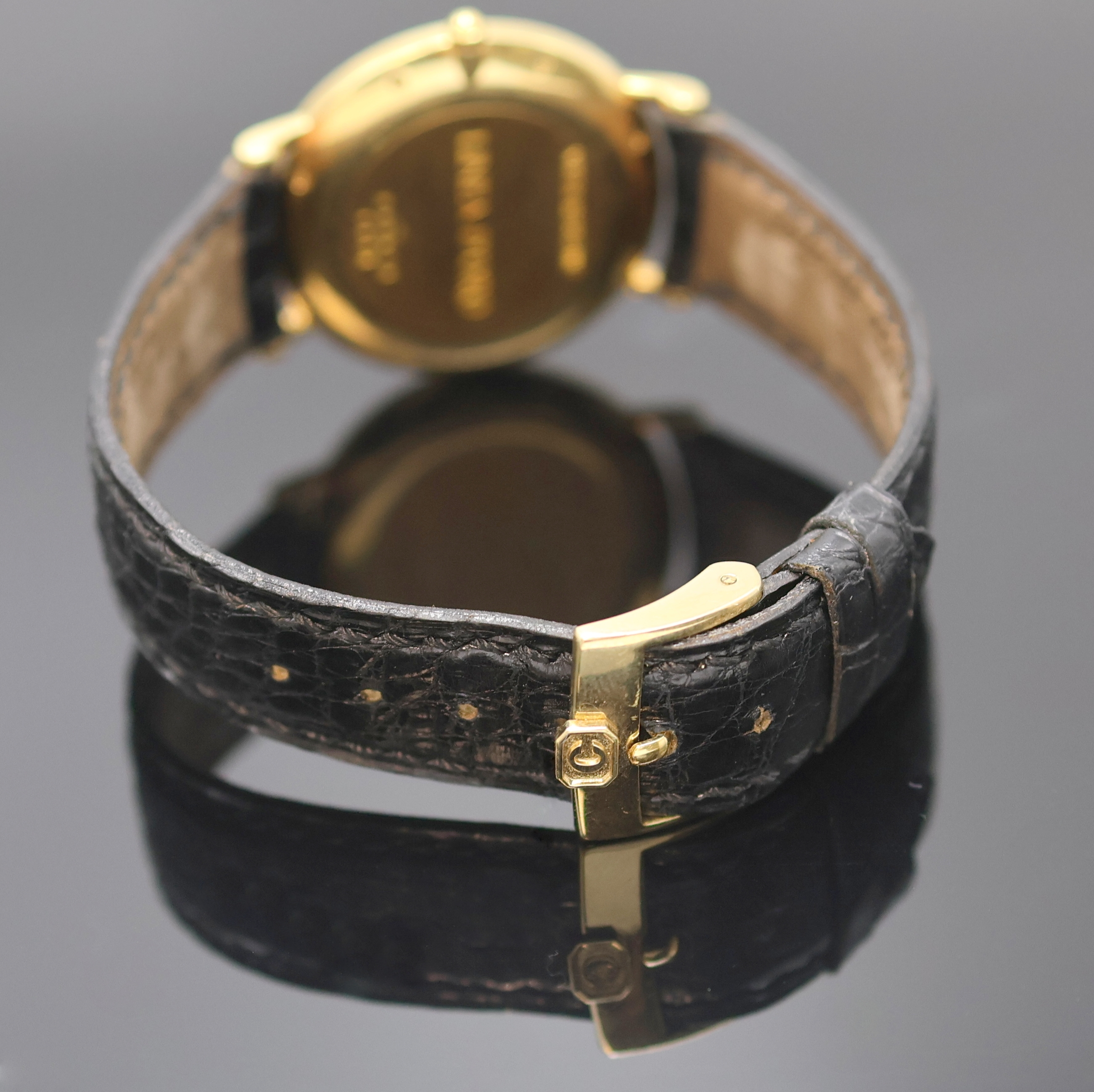Detail b: CHOPARD Armbanduhr Linea D´Oro in GG 750/000 Referenz 1118, Schweiz um 1998, quarz, orig. Lederband m. verg. Dornschl., Boden gegen Lünette 8-fach ...