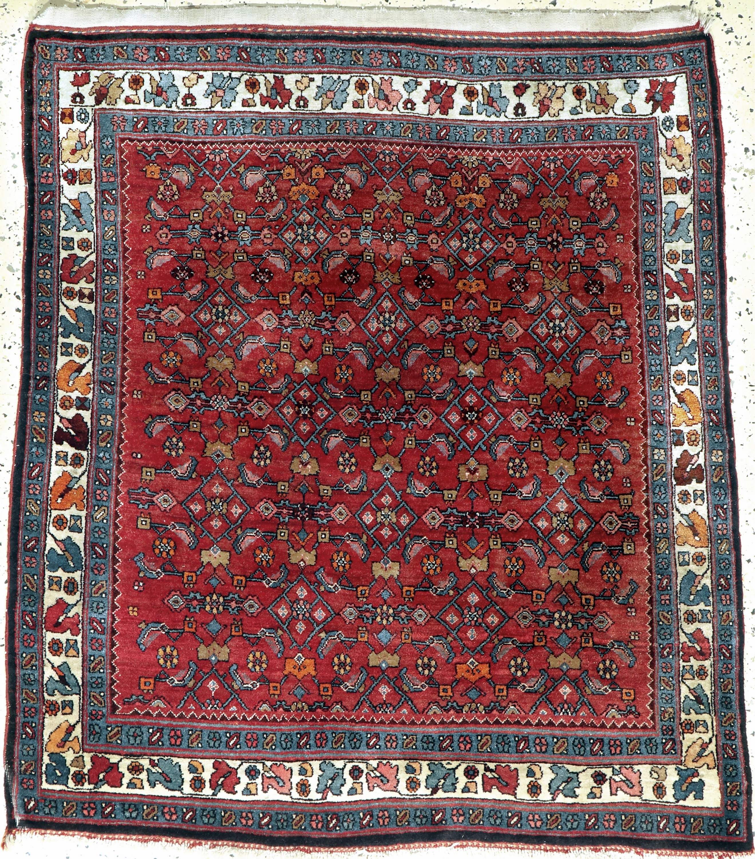 Bidjar alt, Persien, Anfang 20.Jhd, Wolle auf Baumwolle, ca. 135 x 122 cm, EHZ: 2